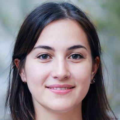 Nuria Moreno, Founder & Immigration Advisor